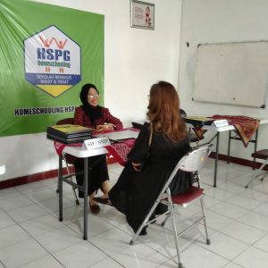 Penerimaan Rapor Siswa HSPG Solo