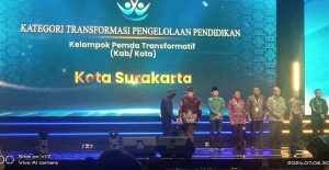 Kota Surakarta Meraih Juara Kota Transformasi Pengelolaan Pendidikan Terbaik Se-Indonesia